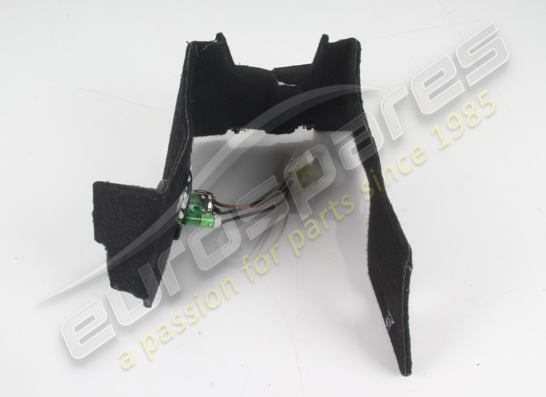 GARNITURE COMPLÈTE DE TUNNEL AVANT INFÉRIEUR D'OCCASION FERRARI. NUMÉRO DE PIÈCE 817413 (3) garniture complète de tunnel avant inférieur d'occasion ferrari. numéro de pièce 817413 (3)