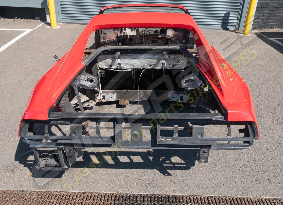 utilisé ferrari ferrari 348 assemblage arrière ts. numéro de pièce 62077900 (8)