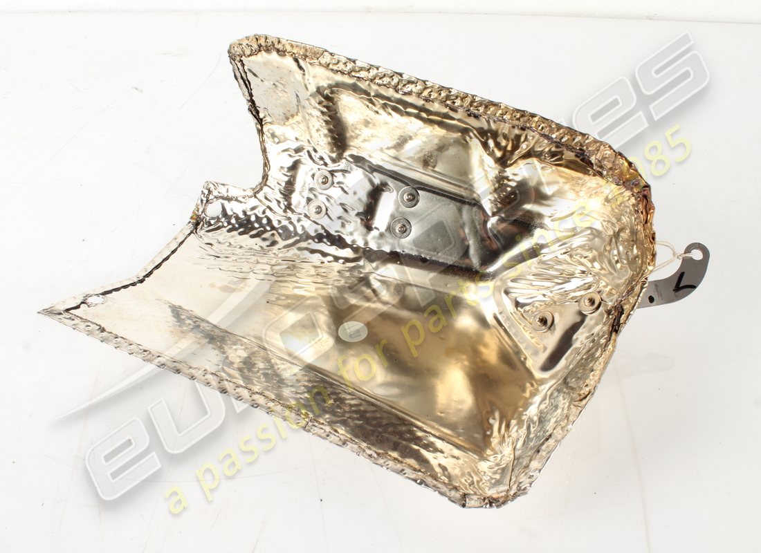 bouclier thermique avant gauche d'occasion ferrari. numéro de pièce 821250 (3)