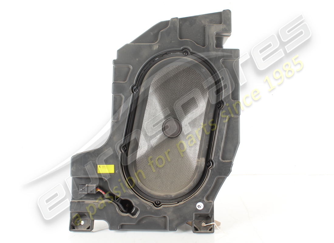 Caisson de basses d'occasion Ferrari - Version Hi-Fi -. Référence 252860 (1)