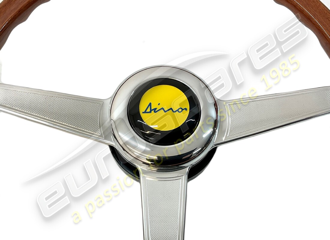 nouveau volant oem 206 gt. numéro de pièce 740321 (4)