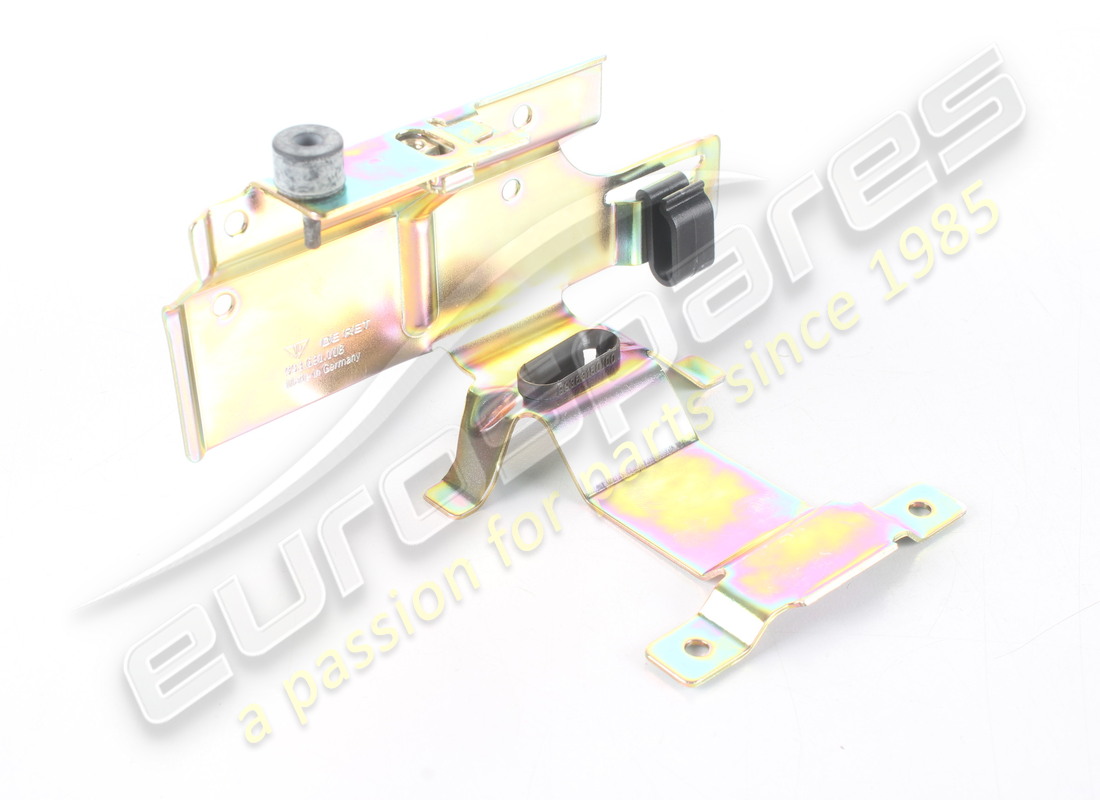 nouveau support porsche. numéro de pièce 99363110800 (1)
