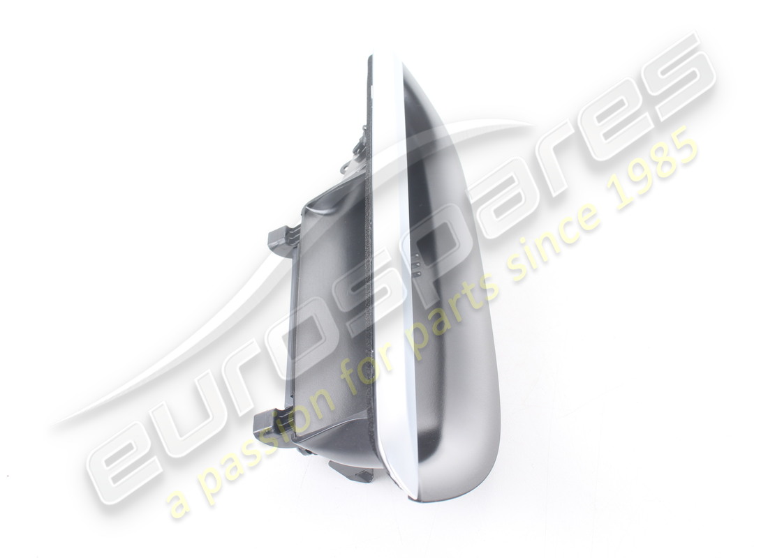 NOUVEAU MASERATI AMORÇEUR DE POIGNÉE AVANT GAUCHE. RÉFÉRENCE 670272923 (2) nouveau maserati amorçeur de poignée avant gauche. référence 670272923 (2)