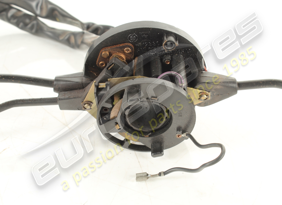 utilisé ferrari commutateur de colonne. numéro de pièce 119317 (3)