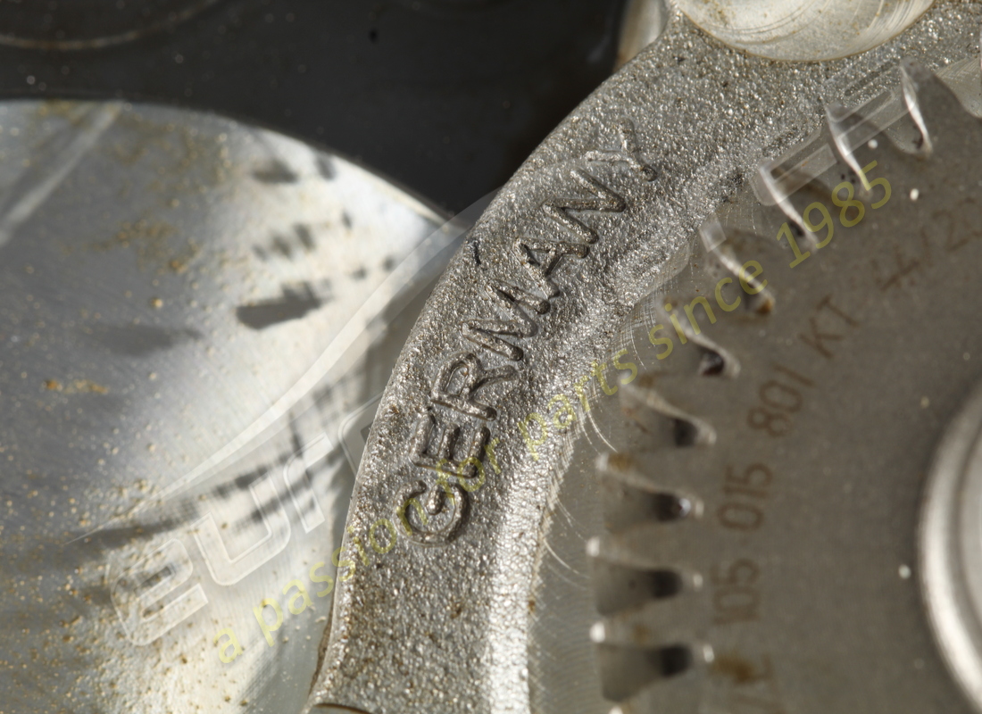 pompe à eau utilisée lamborghini. numéro de pièce 0p2121014f (4)