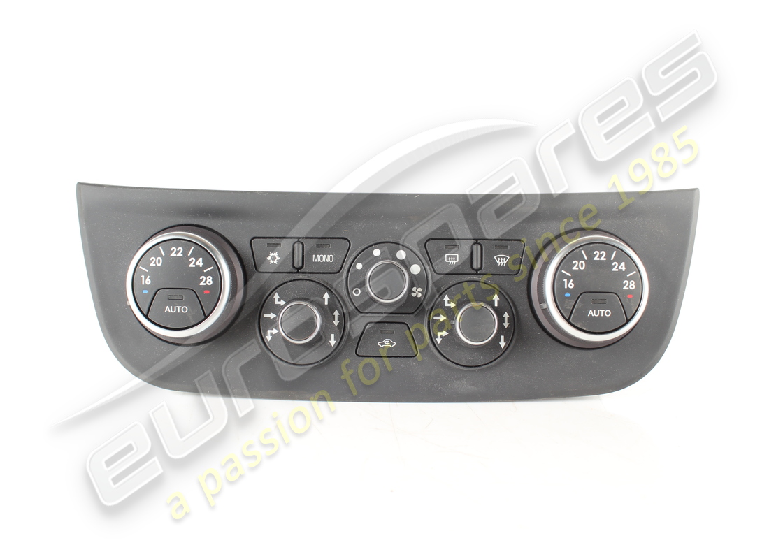 panneau de commande de climatisation d'occasion ferrari. numéro de pièce 82299100 (1)