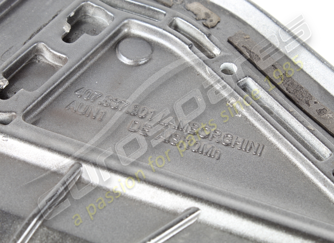 UTILISÉ LAMBORGHINI GARNITURE. NUMÉRO DE PIÈCE 407837901 (3) utilisé lamborghini garniture. numéro de pièce 407837901 (3)