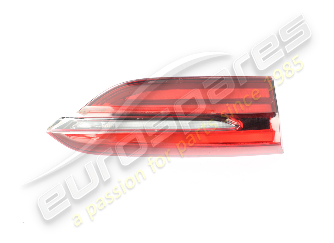 FEU ARRIÈRE MOBILE GAUCHE D'OCCASION Maserati. NUMÉRO DE PIÈCE 670296352 (1)