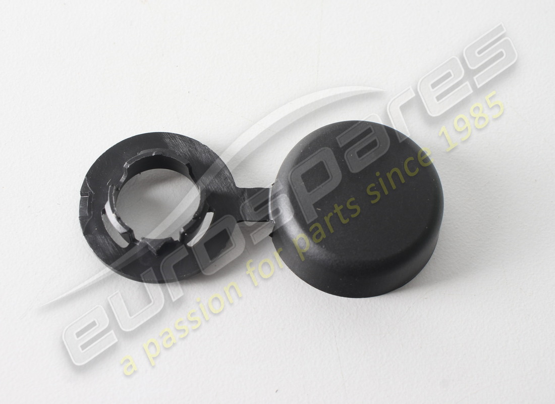 nouveau cap porsche. numéro de pièce 992857037 (1)