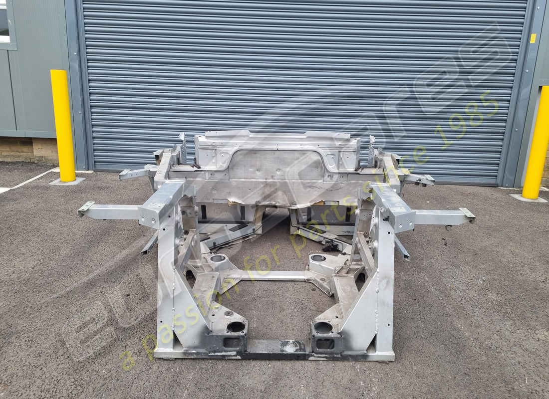 UTILISÉ Eurospares Lamborghini CADRE DE CHÂSSIS ARRIÈRE GALLARDO SPYDER. NUMÉRO DE PIÈCE EAP1390097 (1)