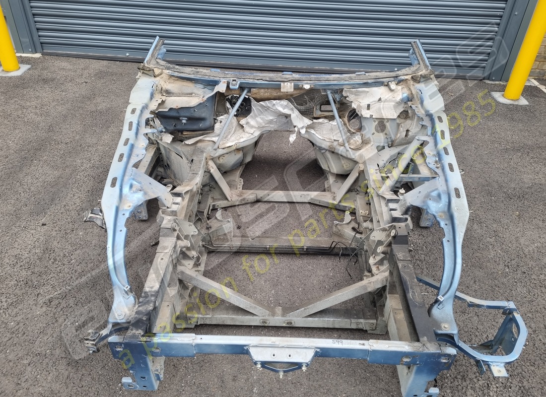 utilisé eurospares ferrari 599 châssis avant avec cloison lhd. numéro de pièce eap1390096 (4)