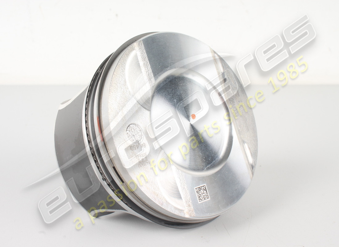 nouveau piston porsche. numéro de pièce 9a710706530 (1)