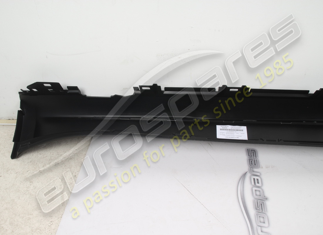 nouvelle garniture de longueur porsche noir mat. référence 9j1854886bok1 (6)