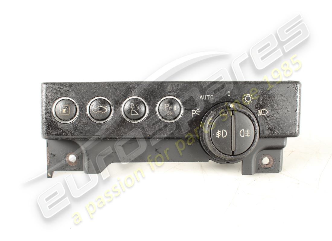 USED MASERATI DASHBOARD SWITCH PANEL -OPTIONAL- . PART NUMBER 209291 (1)