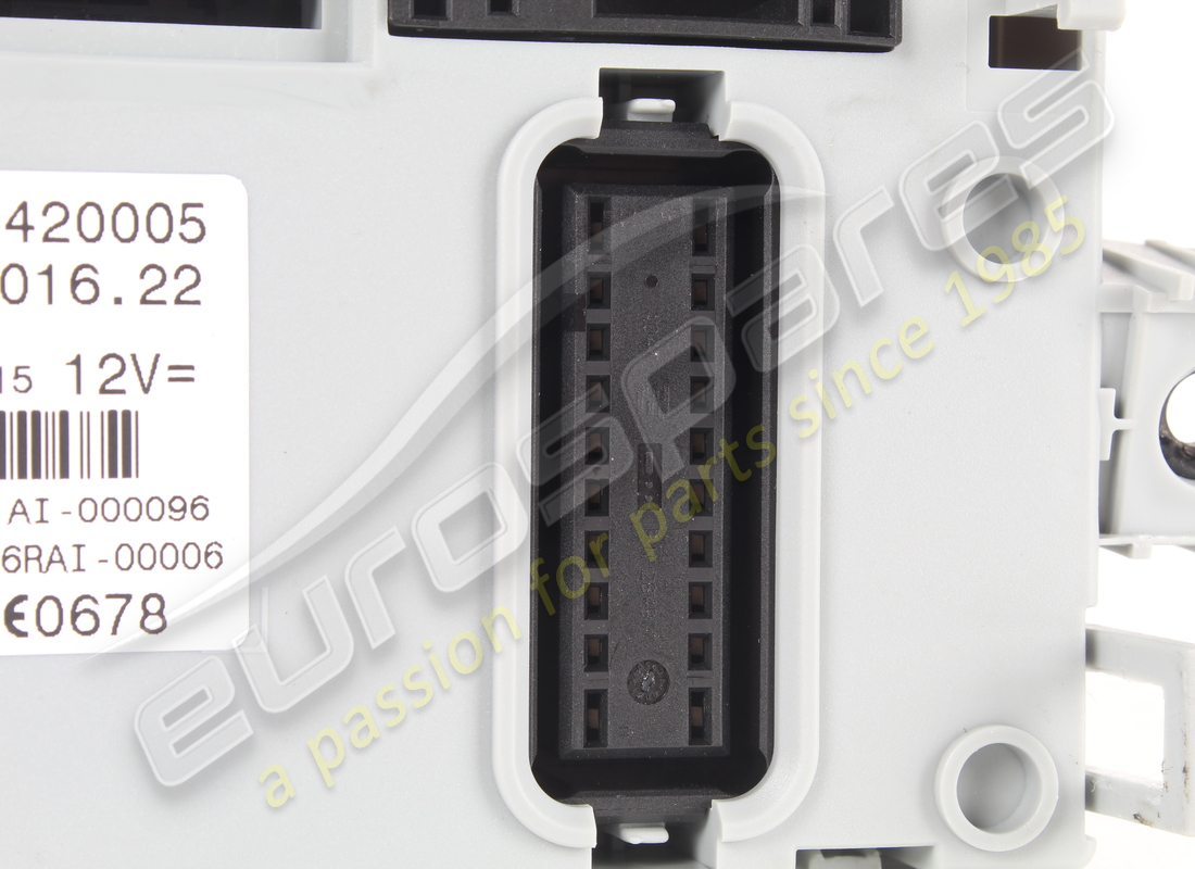 nœud d'ordinateur corporel ferrari d'occasion. numéro de pièce 294554 (3)