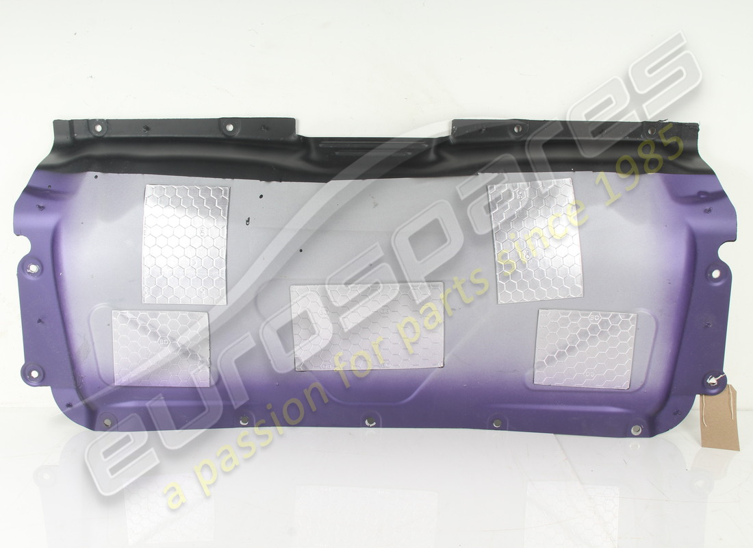 RÉCIPIENT COMP. D'OCCASION Ferrari. NUMÉRO DE PIÈCE 813753 (1)