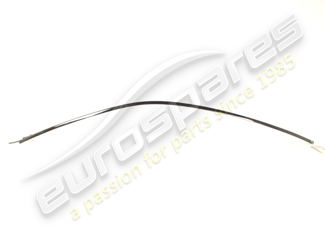 Moulure gauche complète d'occasion Ferrari. Numéro de pièce 875626 (1)