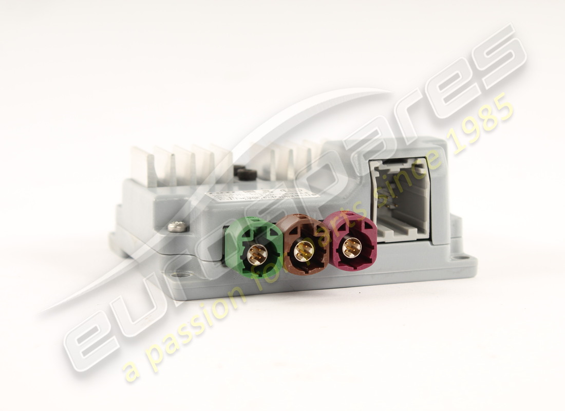 utilisé ferrari répartiteur usb. numéro de pièce 337571 (2)