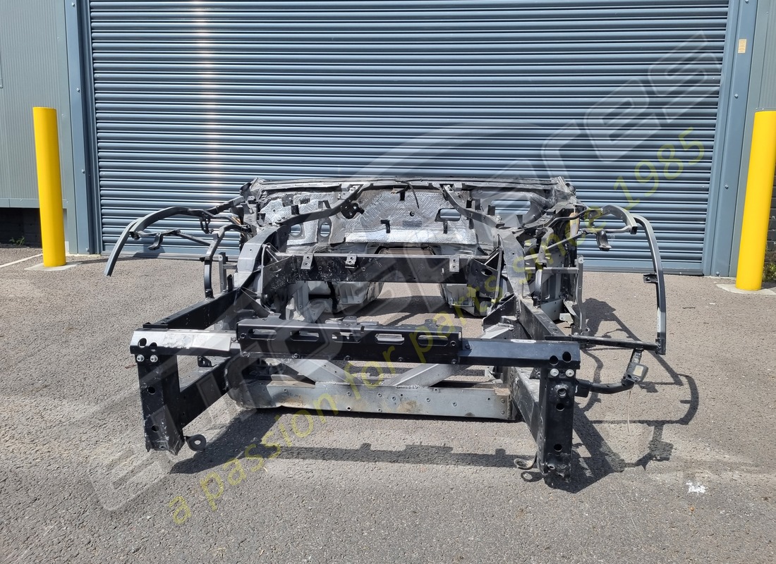 UTILISÉ Eurospares CHÂSSIS AVANT COMPLET. NUMÉRO DE PIÈCE EAP1427682 (1)