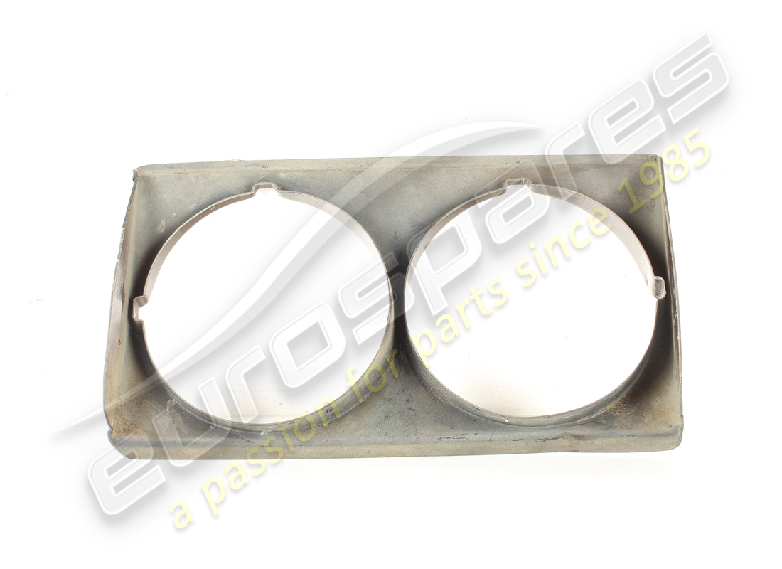 used ferrari lh head lamp surround. part number 2558203300 (5)