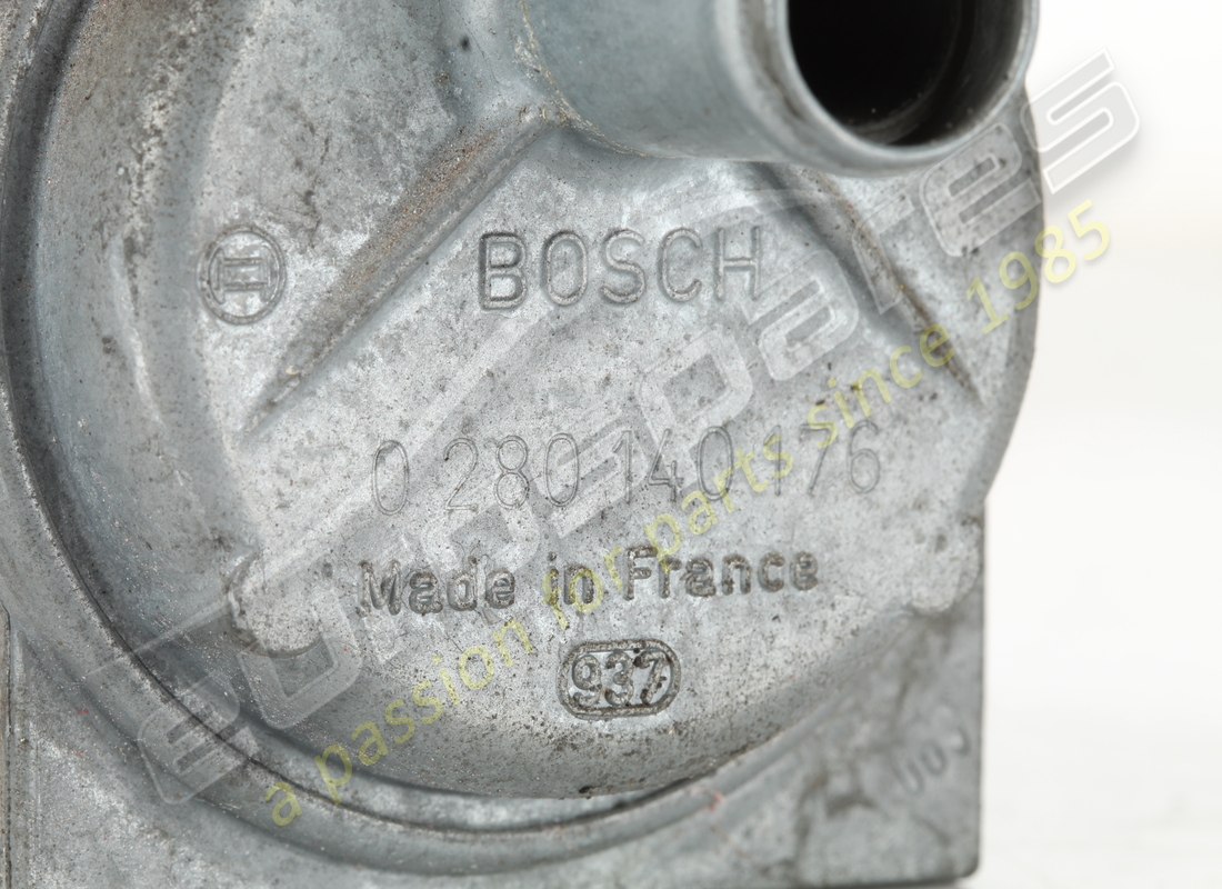 soupape à air auxiliaire d'occasion ferrari. référence 124802 (4)