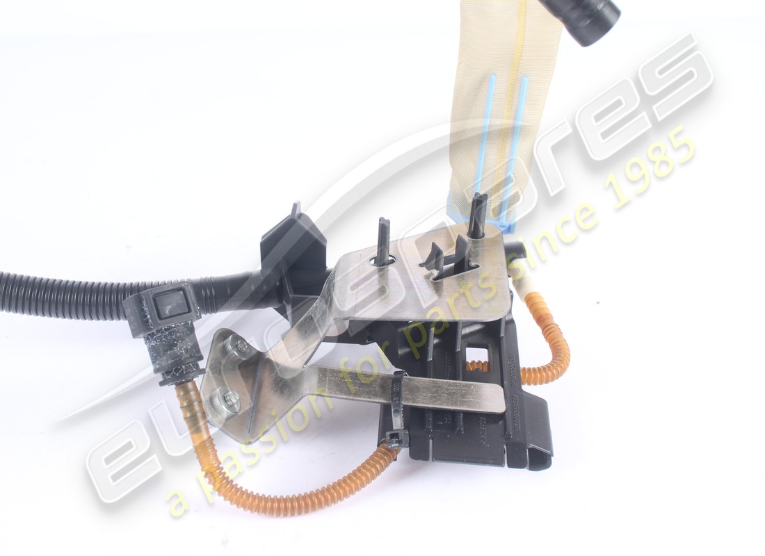 ensemble de gicleur de pompe d'occasion aston martin, côté gauche. numéro de pièce 4g439b260da (3)