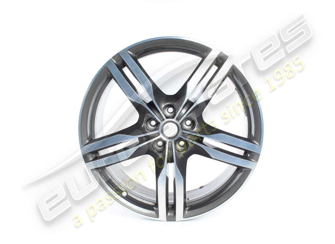 UTILISÉ Ferrari ROUE ARRIÈRE. NUMÉRO DE PIÈCE 855341 (1)