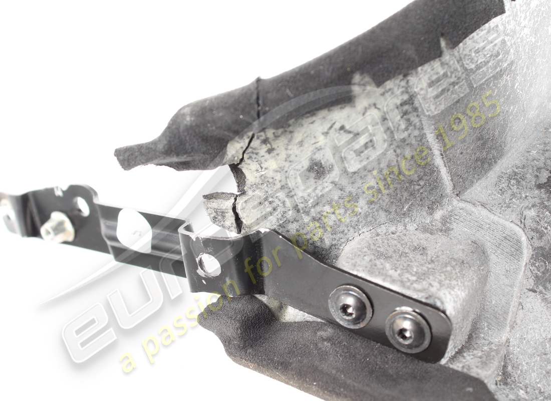 utilisé ferrari garniture de hayon inférieure. numéro de pièce 83671600 (3)