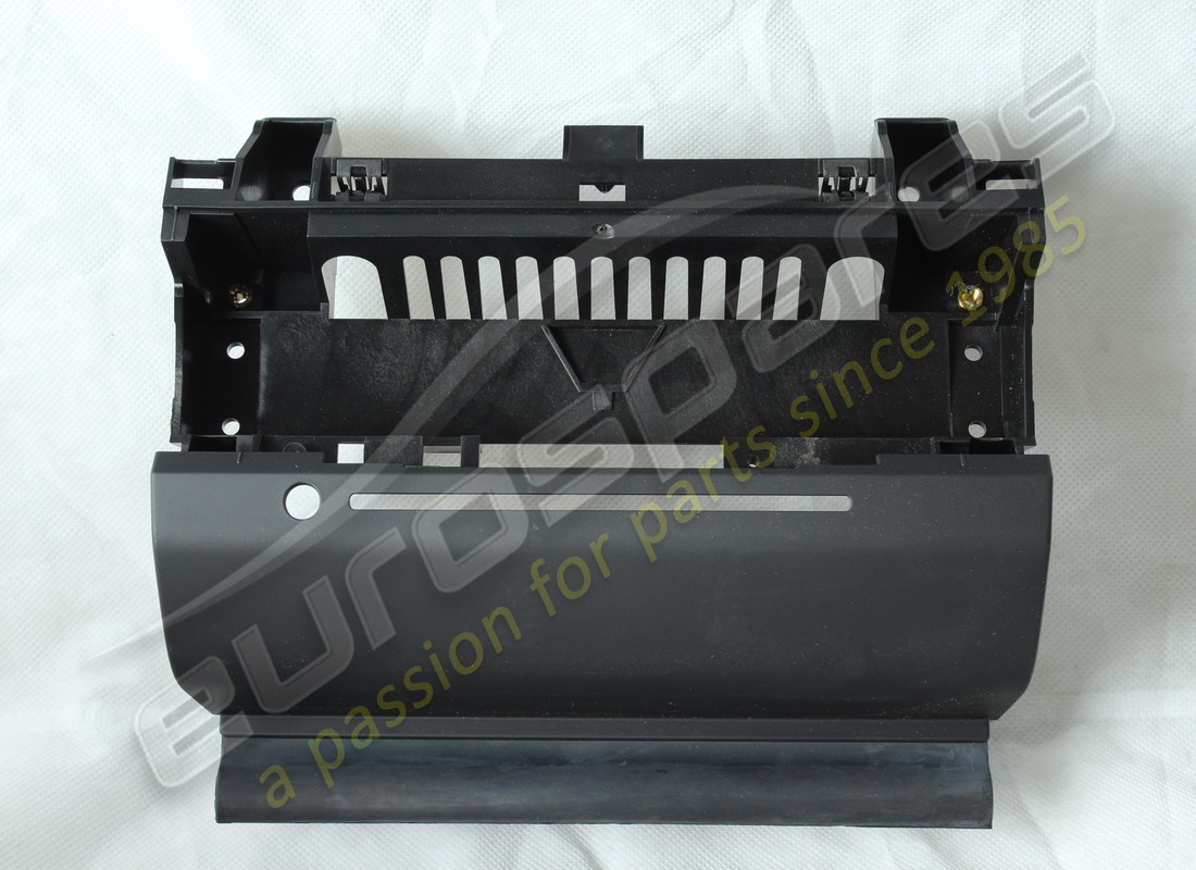 nouveau maserati garniture centrale de tableau de bord noir. numéro de pièce 670019054 (2)