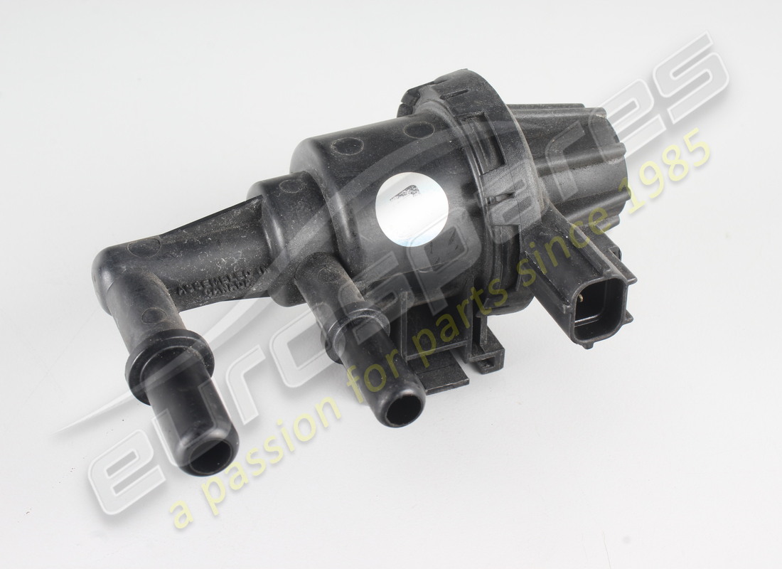 ENSEMBLE DE SOUPAPE D'OCCASION Aston Martin, RÉGULATION CARBURANT/VAPEUR. NUMÉRO DE PIÈCE 6G430310032 (1)