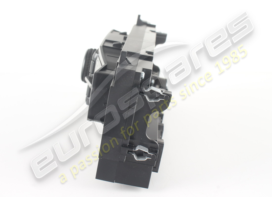 commande de climatisation endommagée lamborghini. numéro de pièce 470820043j (2)