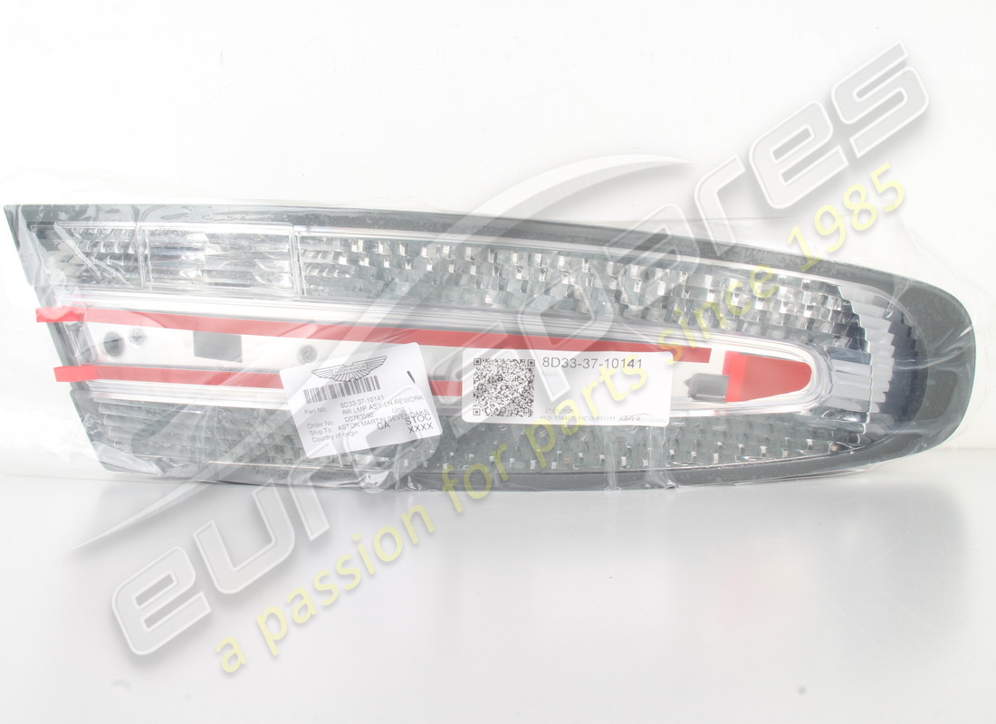 feu arrière gauche neuf aston martin (transparent le mans). référence 8d333710141 (5)