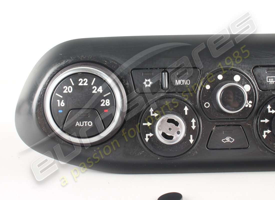 nouveau (autre) ferrari panneau de commande de climatisation. numéro de pièce 83830500 (3)
