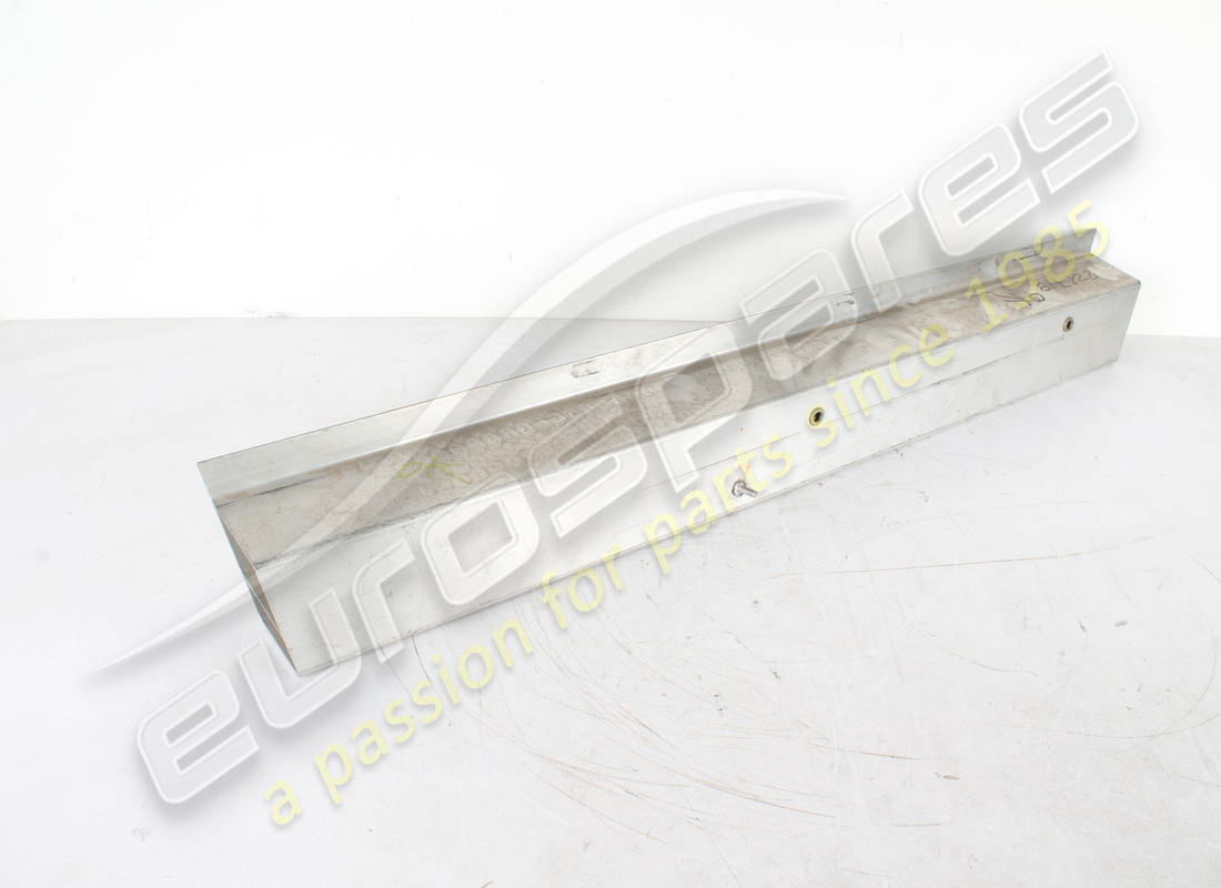 nouveau ferrari support transversal de liaison de coulée. numéro de pièce 985221718 (2)