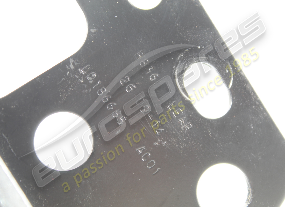utilisé ferrari garniture arrière droite. numéro de pièce 82093600 (5)
