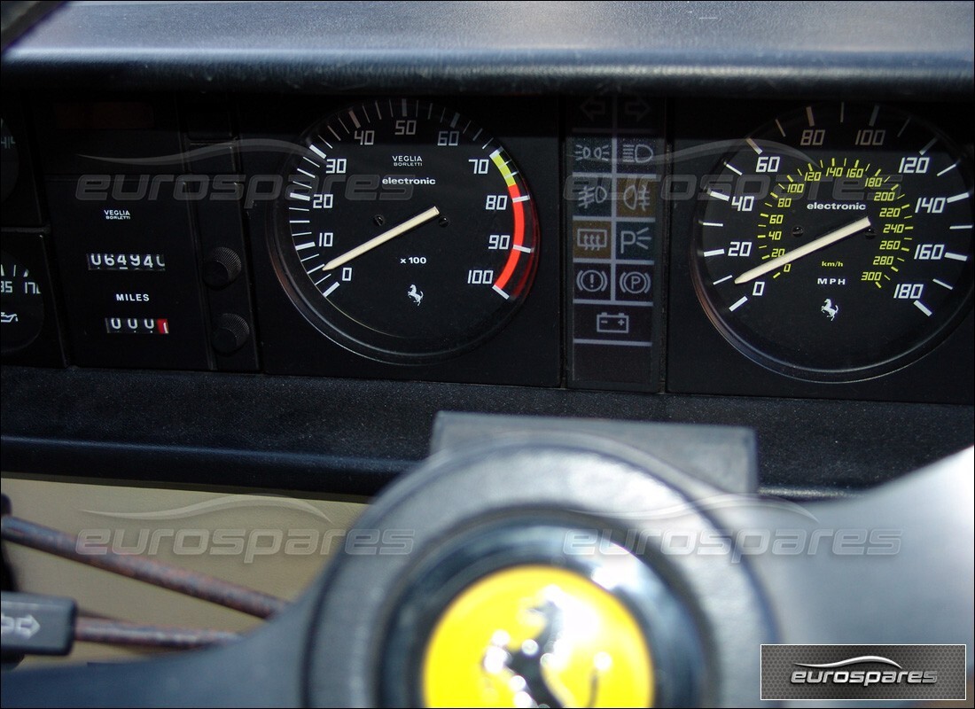 ferrari mondial 3.0 qv (1984) avec 64,000 miles, en préparation pour le démontage #8