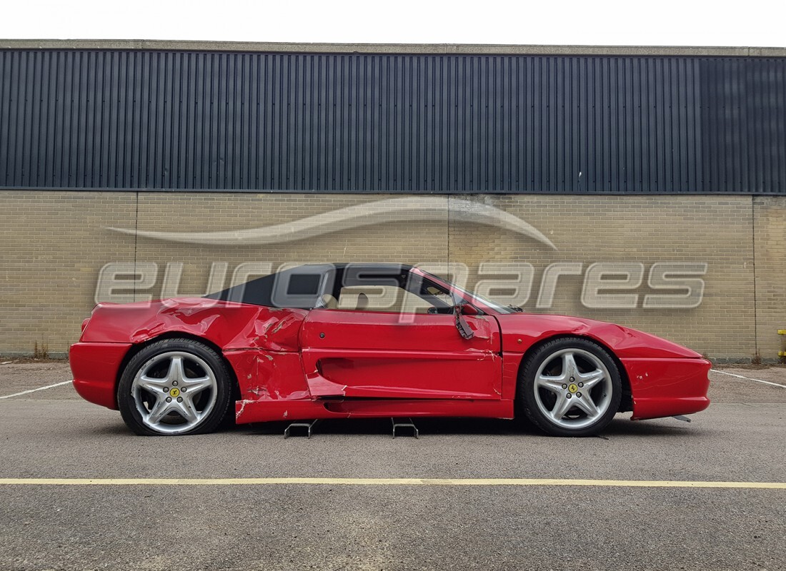 ferrari 355 (2.7 motronic) avec 28,735 miles, en préparation pour le démontage #5