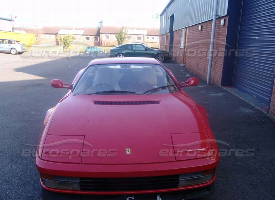 ferrari testarossa (1990) avec 13,021 miles, en préparation pour le démontage #3