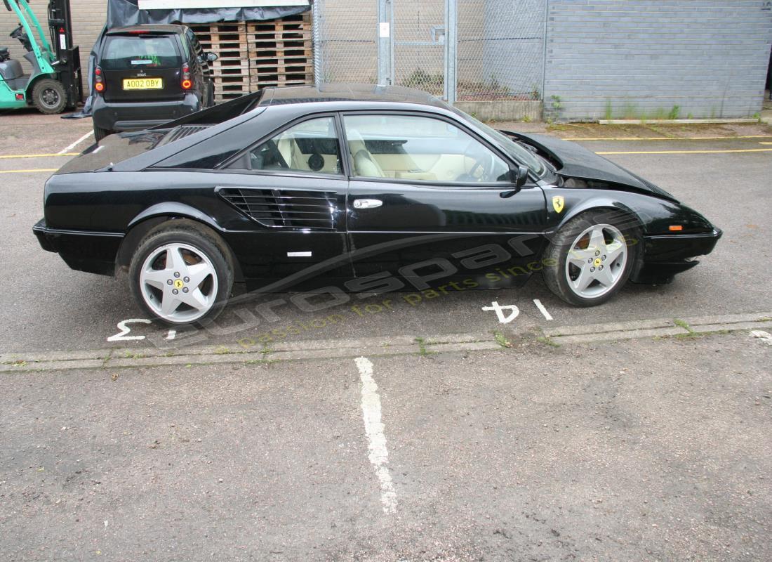 ferrari mondial 3.0 qv (1984) avec 53,437 miles, en préparation pour le démontage #6