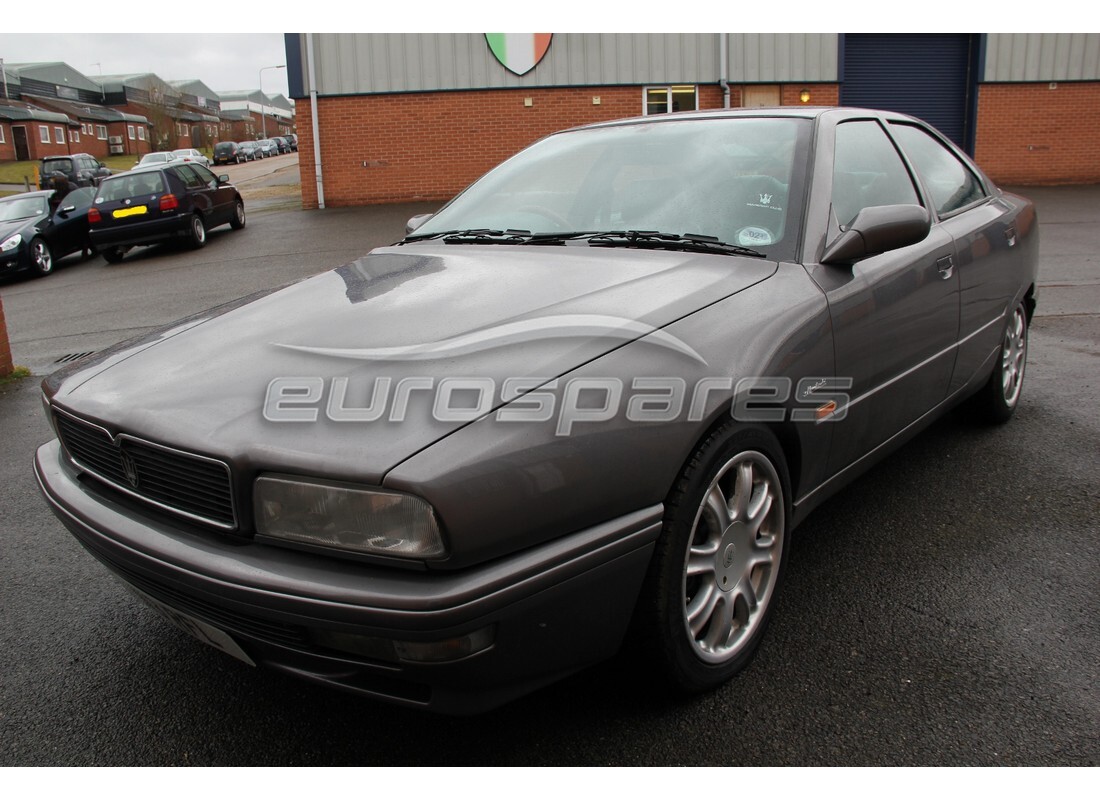 maserati qtp. 3.2 v8 (1999) en préparation pour démantèlement à eurospares