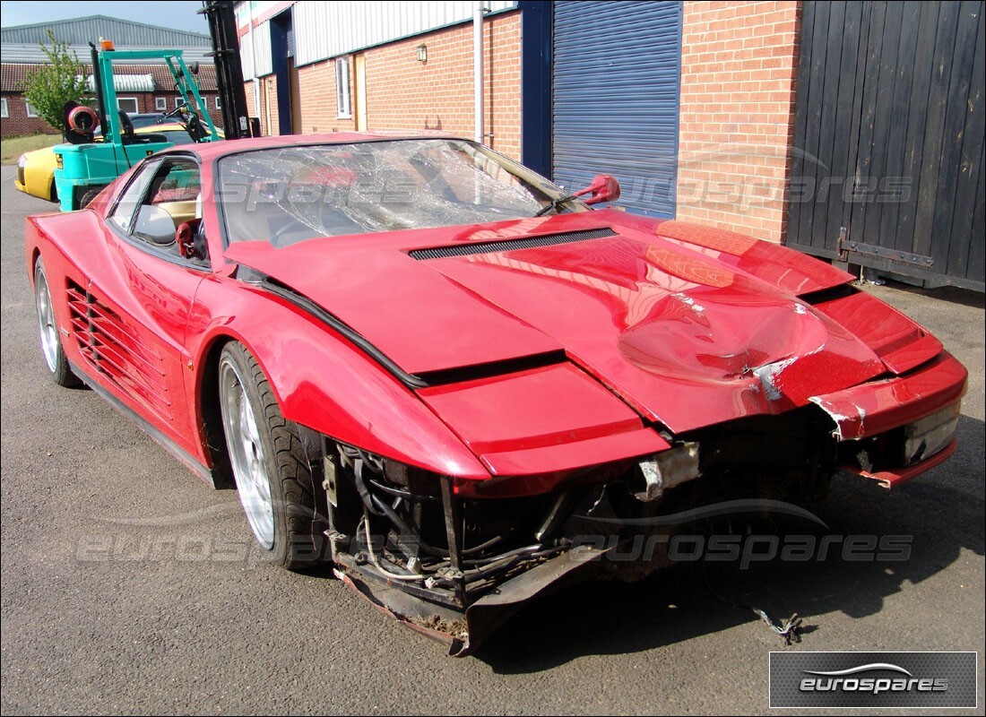 ferrari testarossa (1990) avec 33,992 miles, en préparation pour le démontage #3