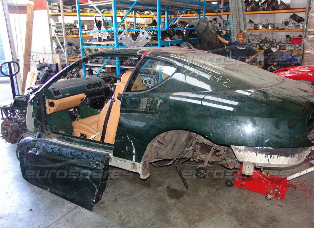 ferrari 456 gt/gta en préparation pour démantèlement à eurospares