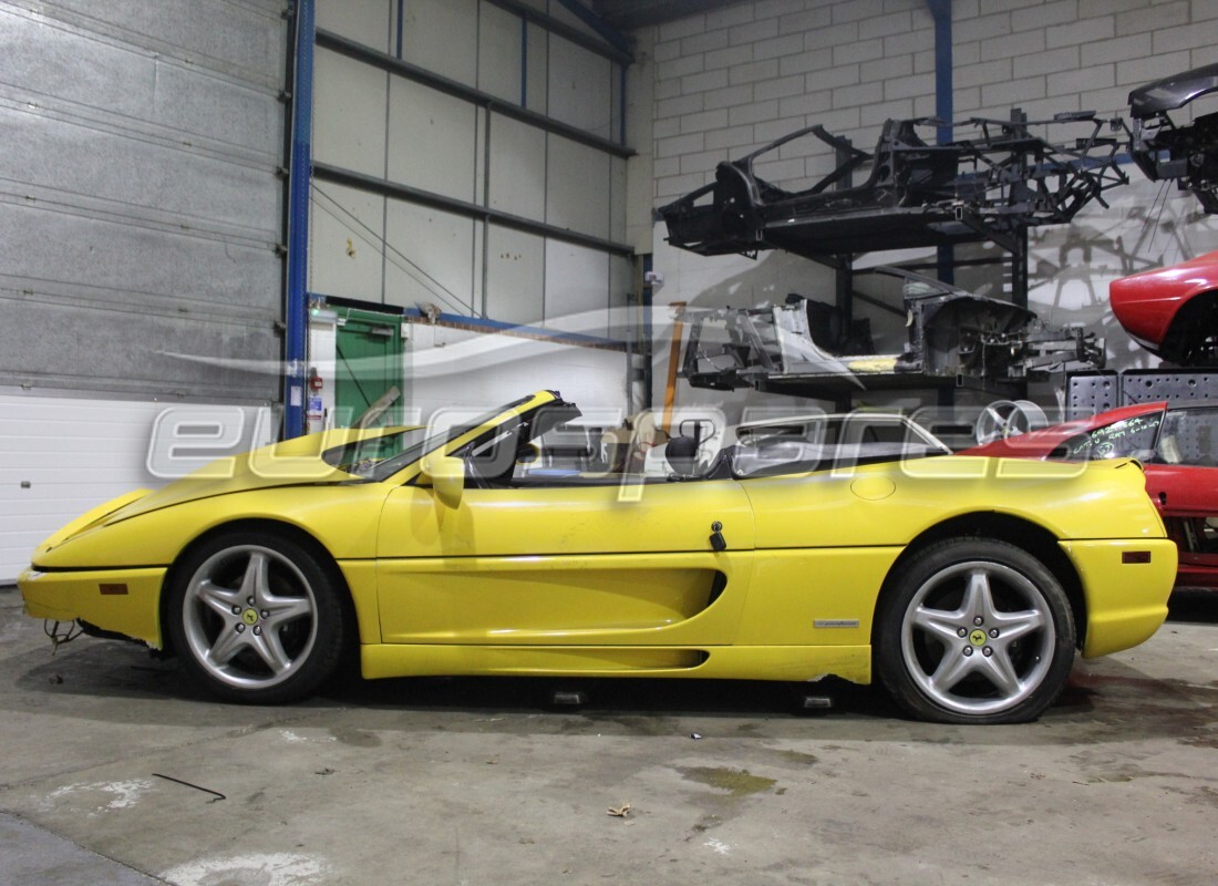 ferrari 355 (5.2 motronic) avec 36,216 miles, en préparation pour le démontage #2