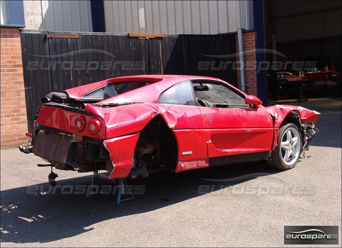 ferrari 355 (2.7 motronic) avec 50,396 kilomètres, en préparation pour le démantèlement #4