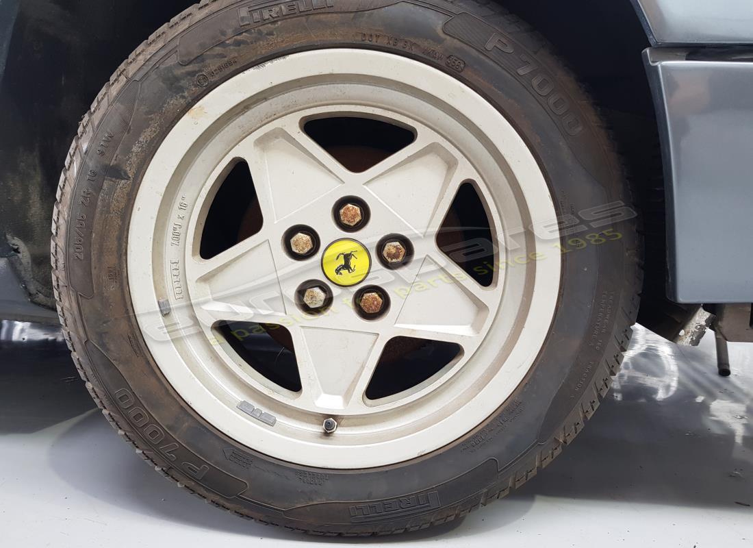ferrari 328 (1985) avec 20,317 kilomètres, en préparation pour le démantèlement #16
