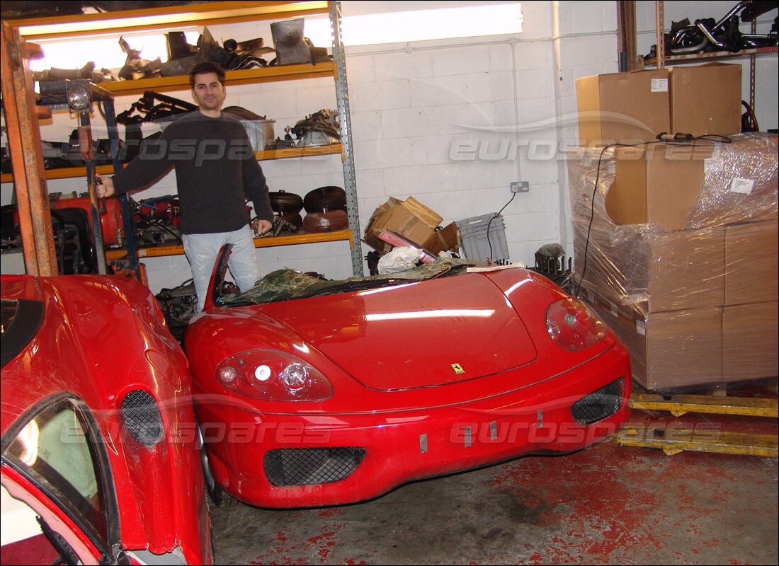 ferrari 360 modena avec 18,000 miles, en préparation pour le démontage #10