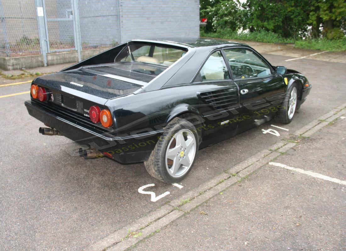 ferrari mondial 3.0 qv (1984) avec 53,437 miles, en préparation pour le démontage #5