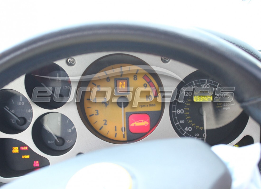 ferrari 360 modena avec 33,424 miles, en préparation pour le démontage #10