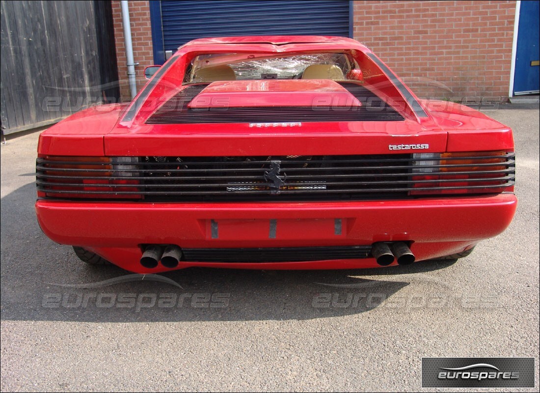 ferrari testarossa (1990) avec 33,992 miles, en préparation pour le démontage #5