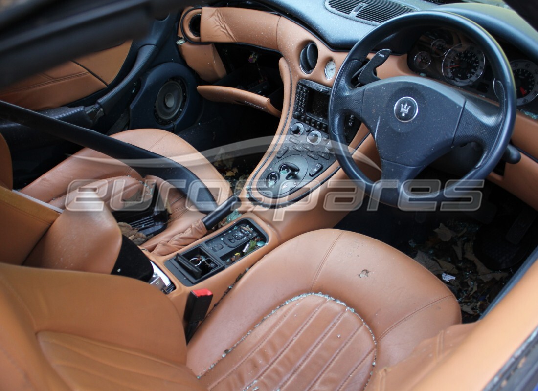 maserati 4200 spyder (2002) avec 42,766 miles, en préparation pour le démontage #5